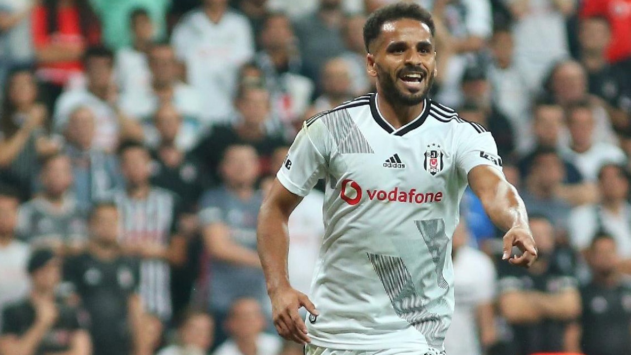 Beşiktaşlı Douglas Yeni Malatyaspor&#039;la anlaştı! Son dakika transfer haberleri