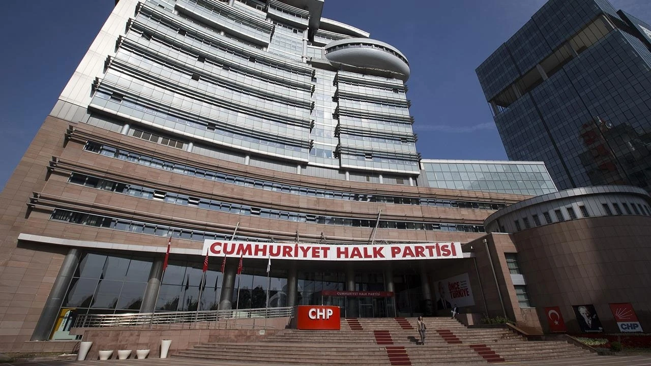 CHP’de sol kanat yönetime karşı birleşti