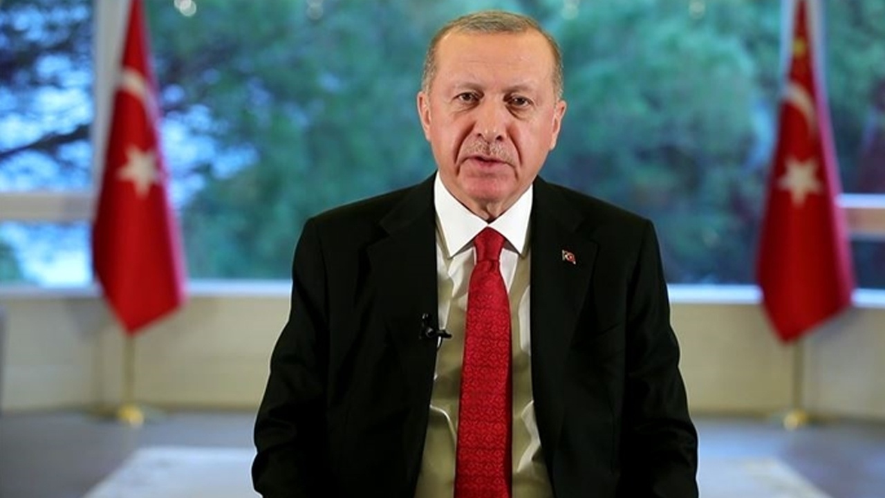 Cumhurbaşkanı Erdoğan: Kefen biçenlere millet ders verdi