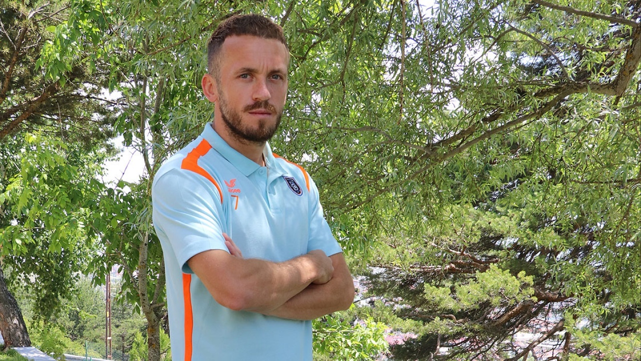 Edin Visca&#039;dan transfer açıklaması! Başakşehir&#039;de kalacak mı?