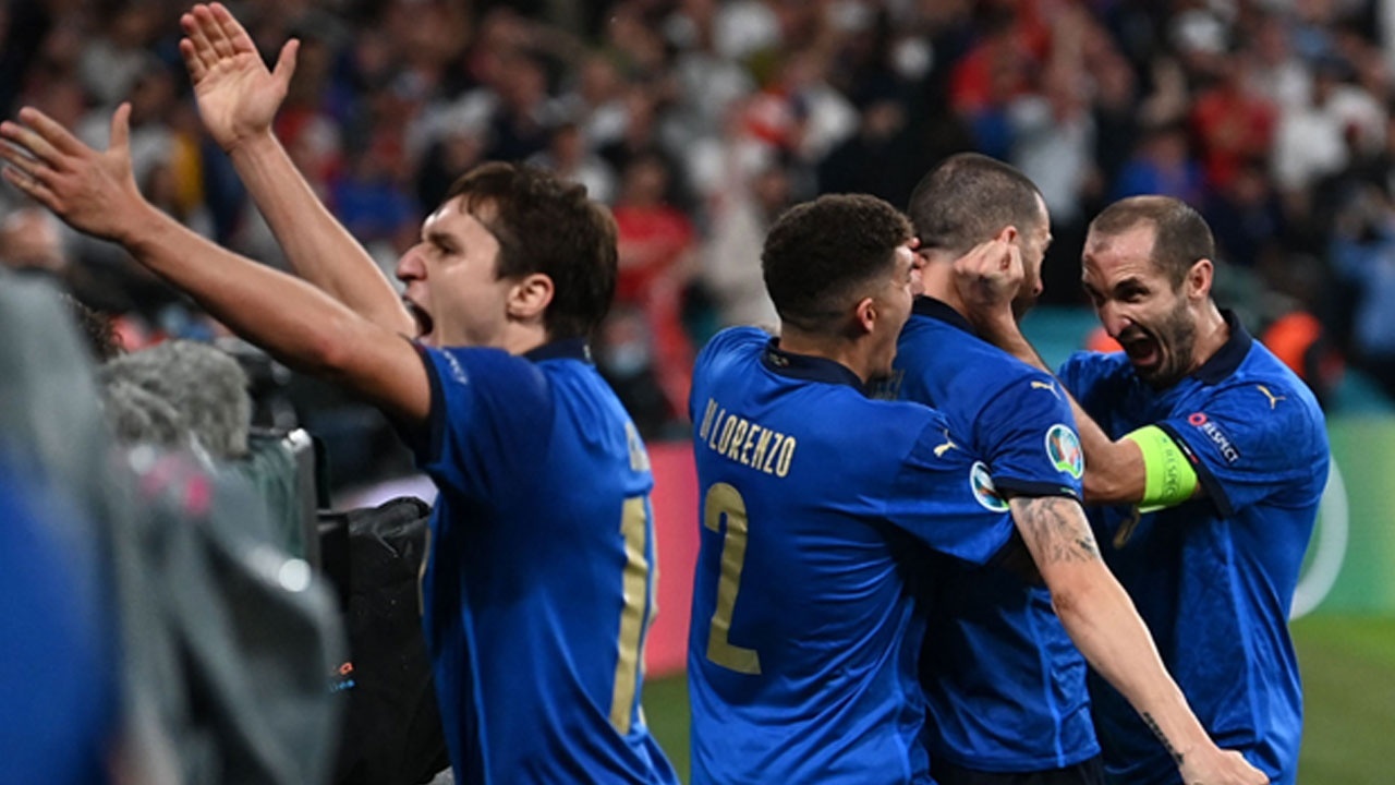 EURO 2020&#039;nin şampiyonu İtalya!