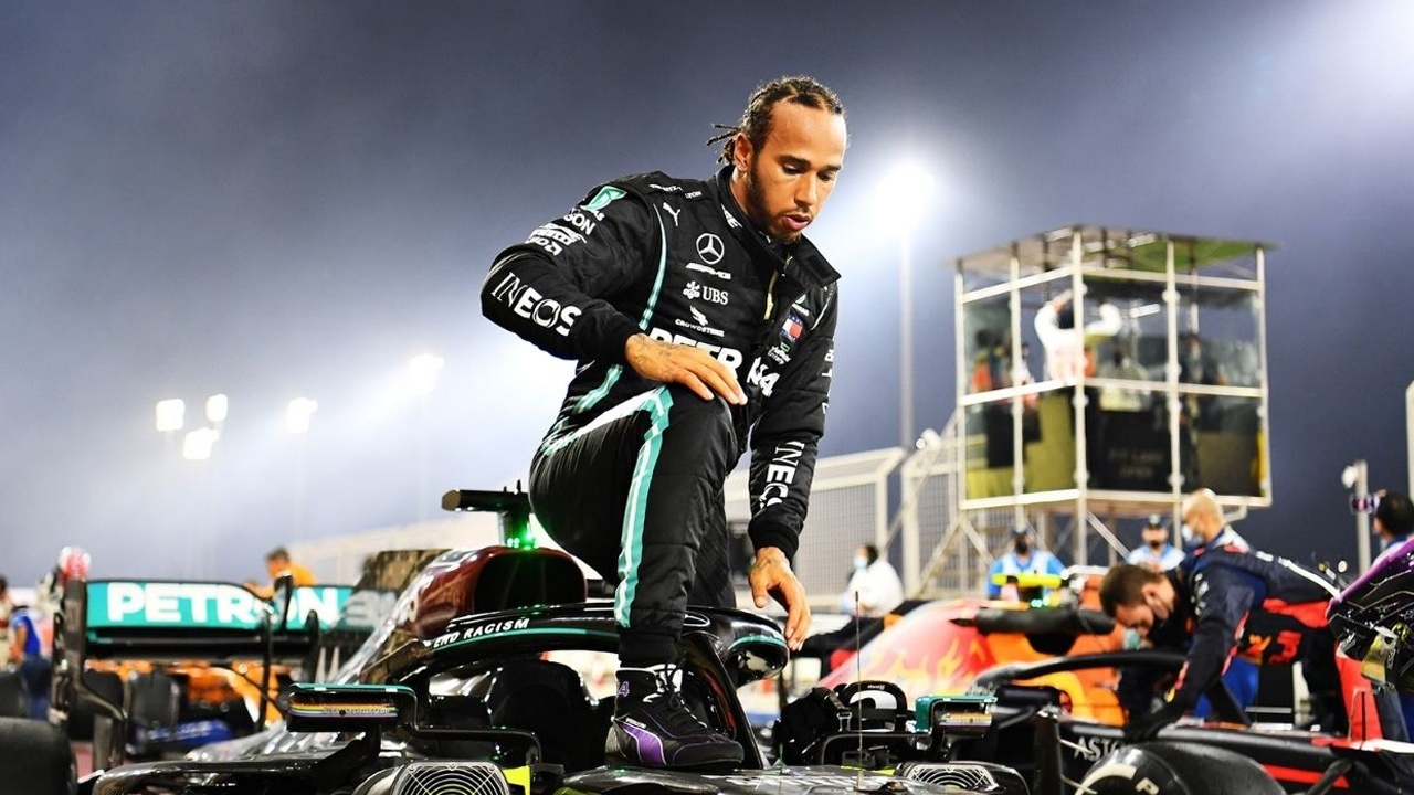 F1 Britanya Grand Prix&#039;sinde zafer Hamilton&#039;ın