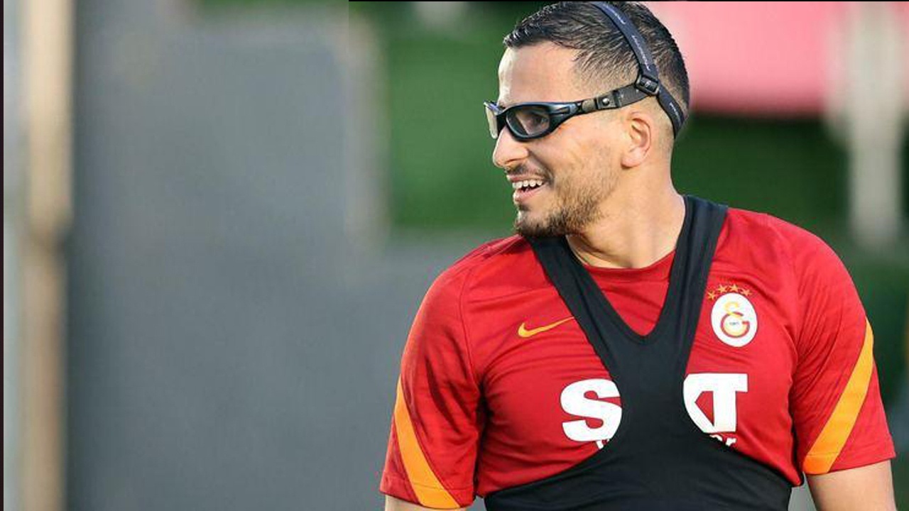 Galatasaray&#039;da Omar Elabdellaoui&#039;ye lisans çıkarılmayacak