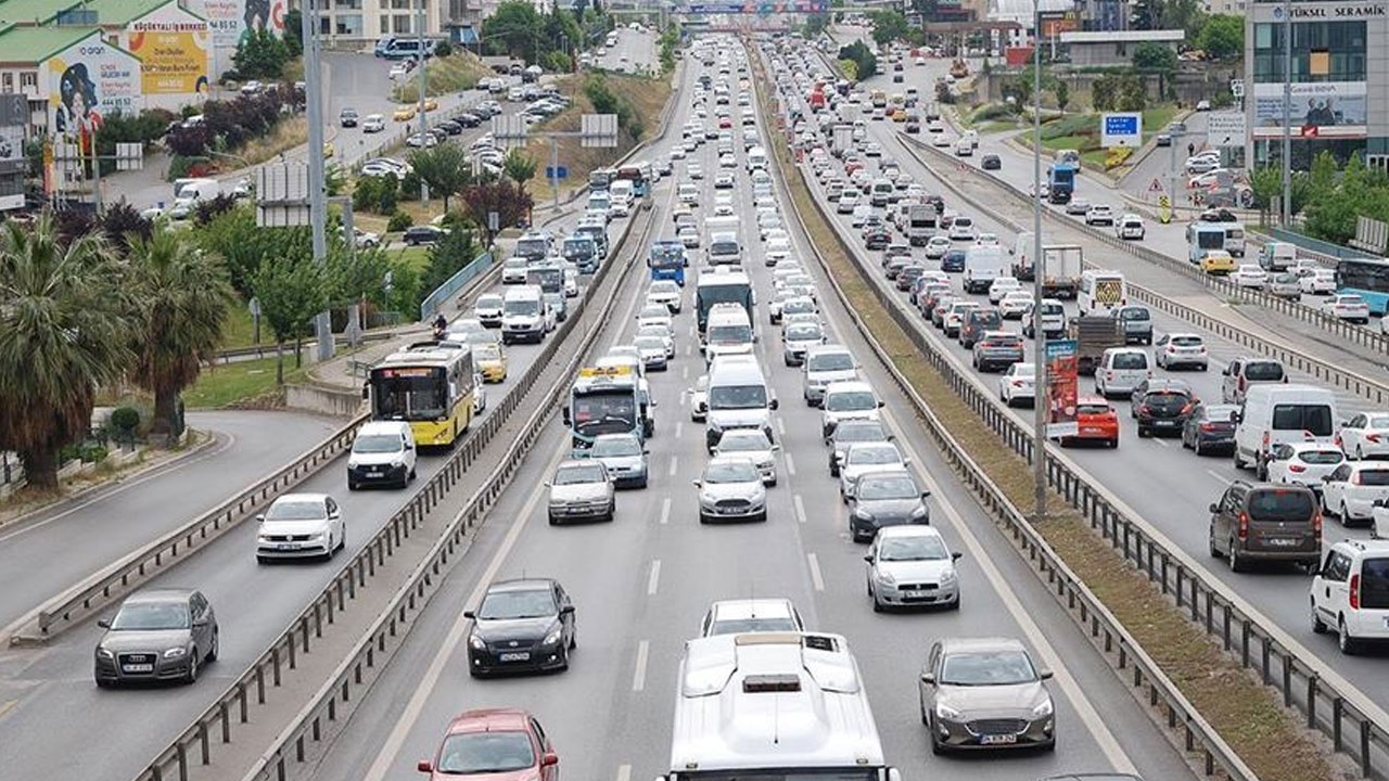 İçişleri&#039;nden &#039;trafik tedbiri&#039; paylaşımı