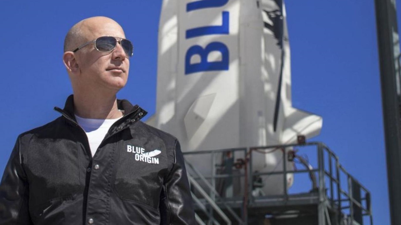 Jeff Bezos&#039;tan NASA&#039;ya çılgın teklif: Tam 2 milyar dolar