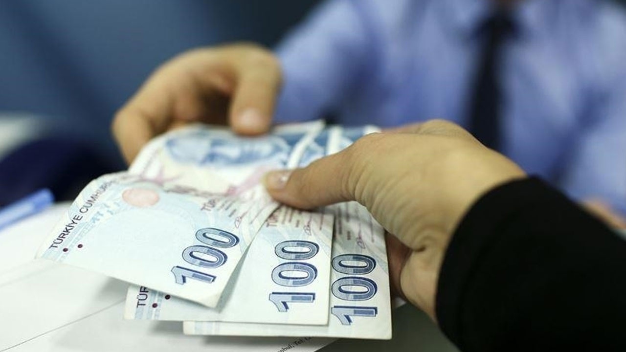 Kamu işçileri zammı beğenmedi! Gözler yeni teklifte