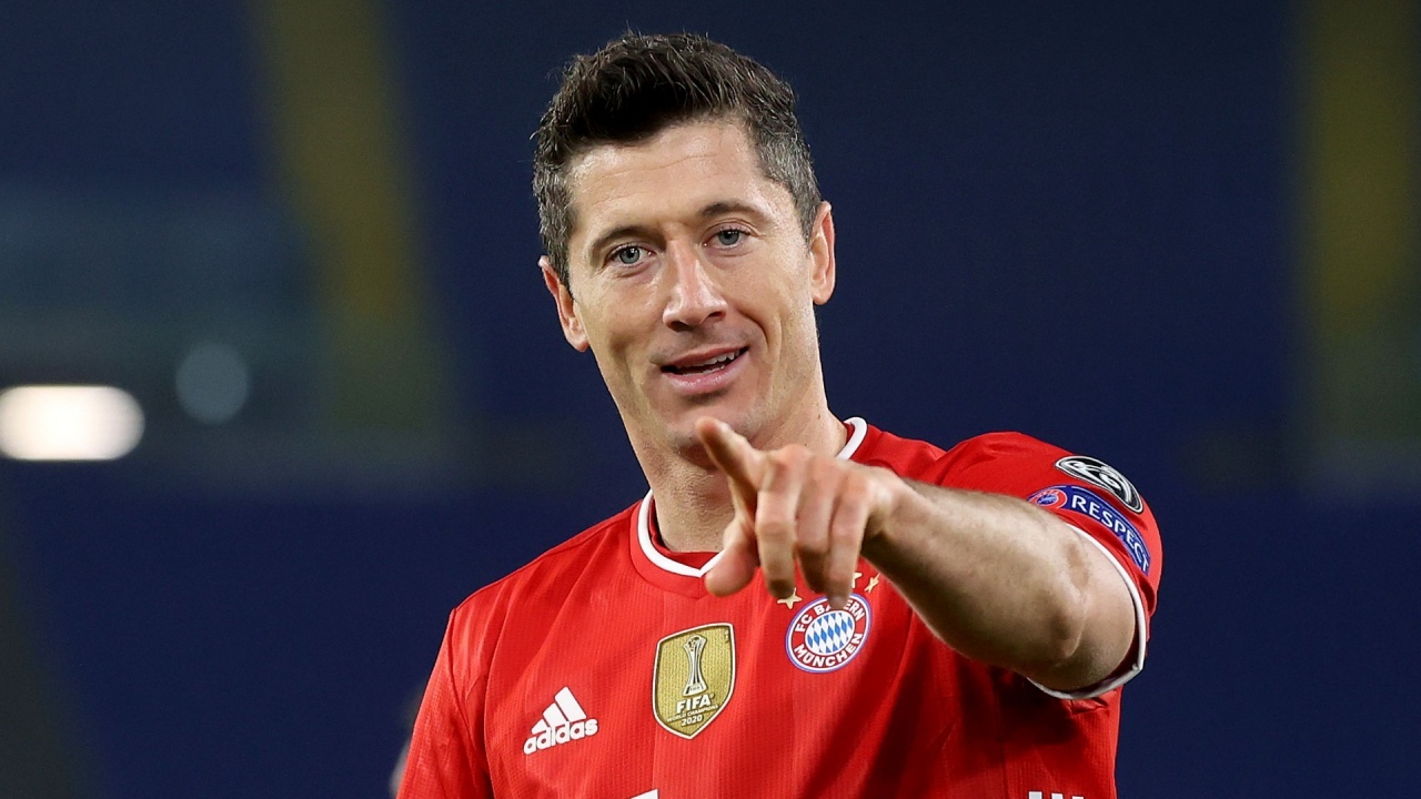 Robert Lewandowski, Almanya&#039;da yılın futbolcusu seçildi