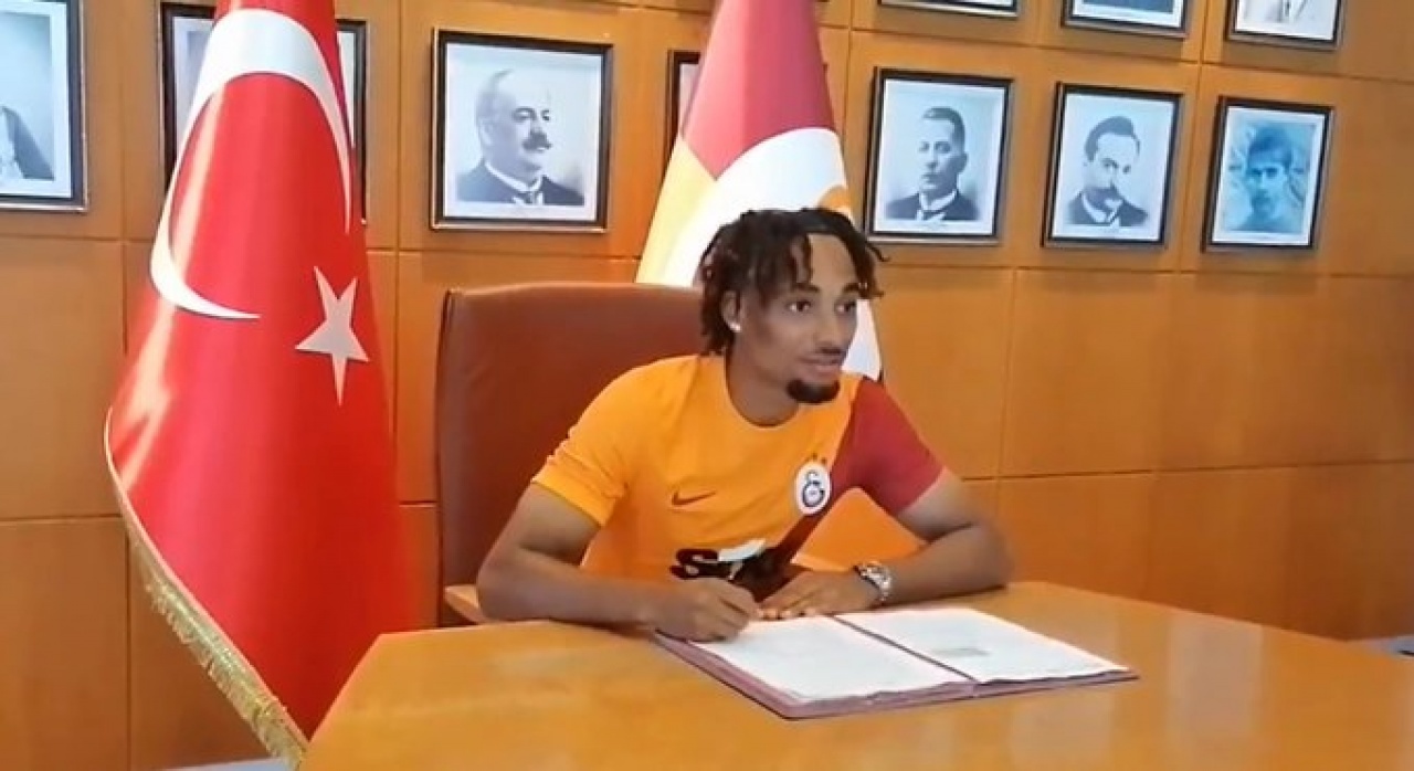 Sacha Boey, resmen Galatasaray&#039;da