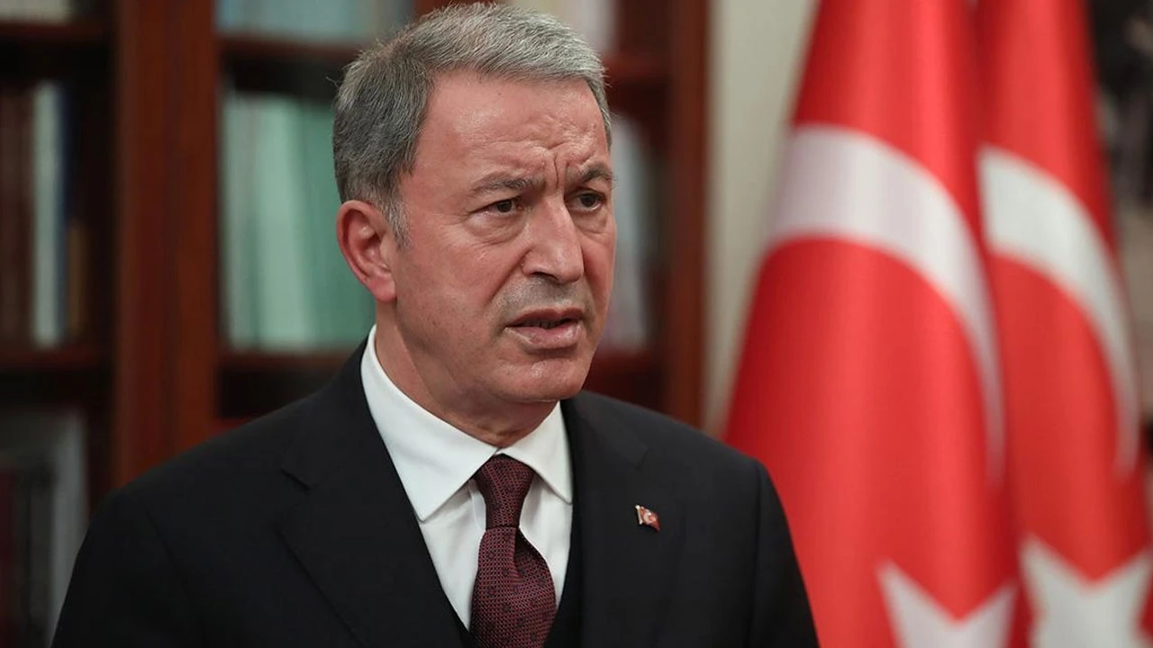Son dakika... Bakan Akar