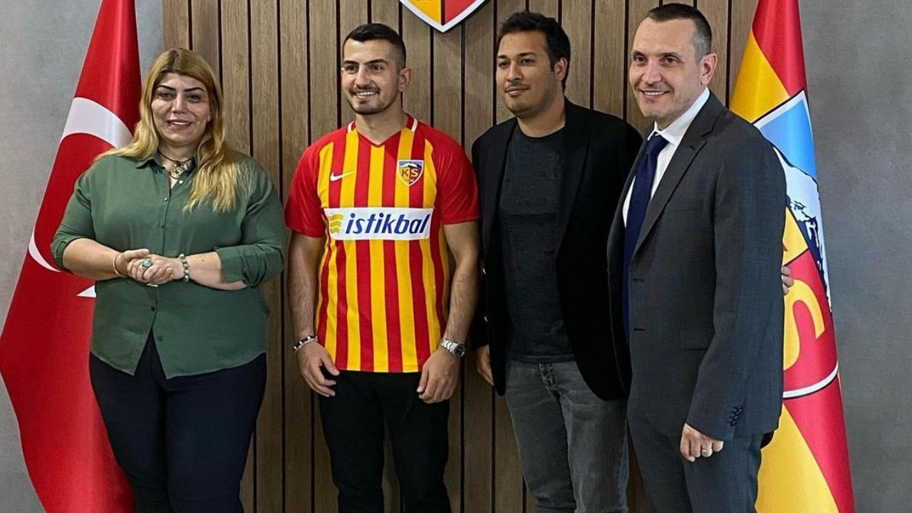 Yukatel Kayserispor, Majid Hosseini ve Emrah Başsan’ı kadrosuna kattı