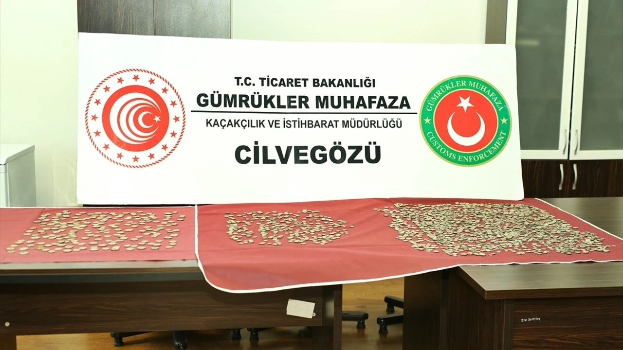 2 bin 533 sikkeyi kaçıracaklardı, sınırda yakalandılar