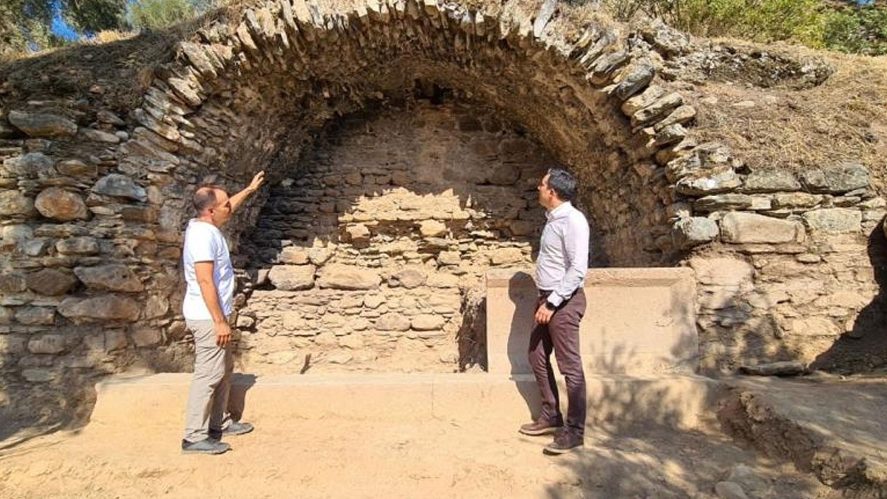 Aydın’da büyük keşif! Roma Dönemine ait Stadyum Çeşmesi bulundu