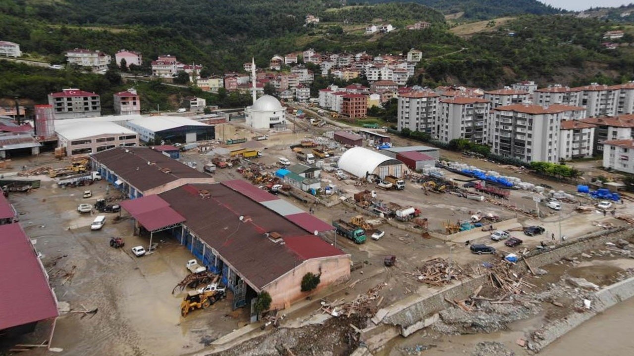 Kastamonu, Bartın ve Sinop&#039;ta sel bilançosu ağırlaşıyor: Acı haberler üst üste geliyor