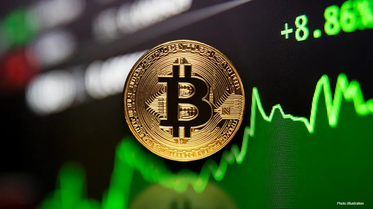 Bitcoin kritik seviyeyi aştı: 2 ayda 21 bin dolar değerlendi