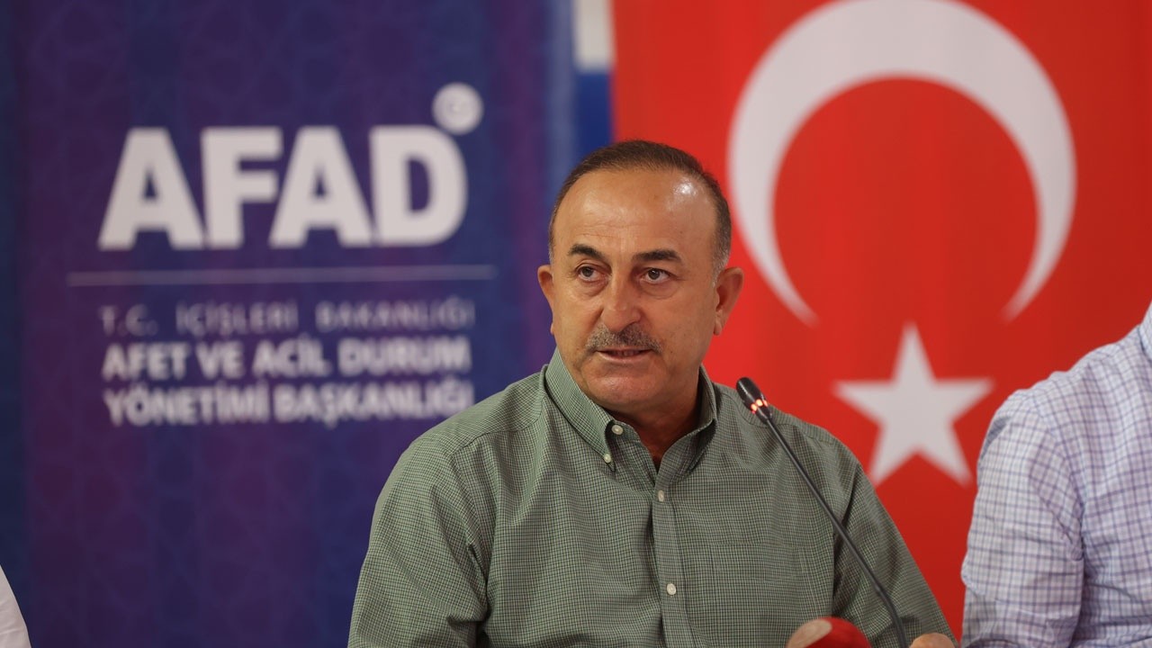 Çavuşoğlu: Manavgat&#039;ta yangını yarın tamamen kontrol altına almayı hedefliyoruz