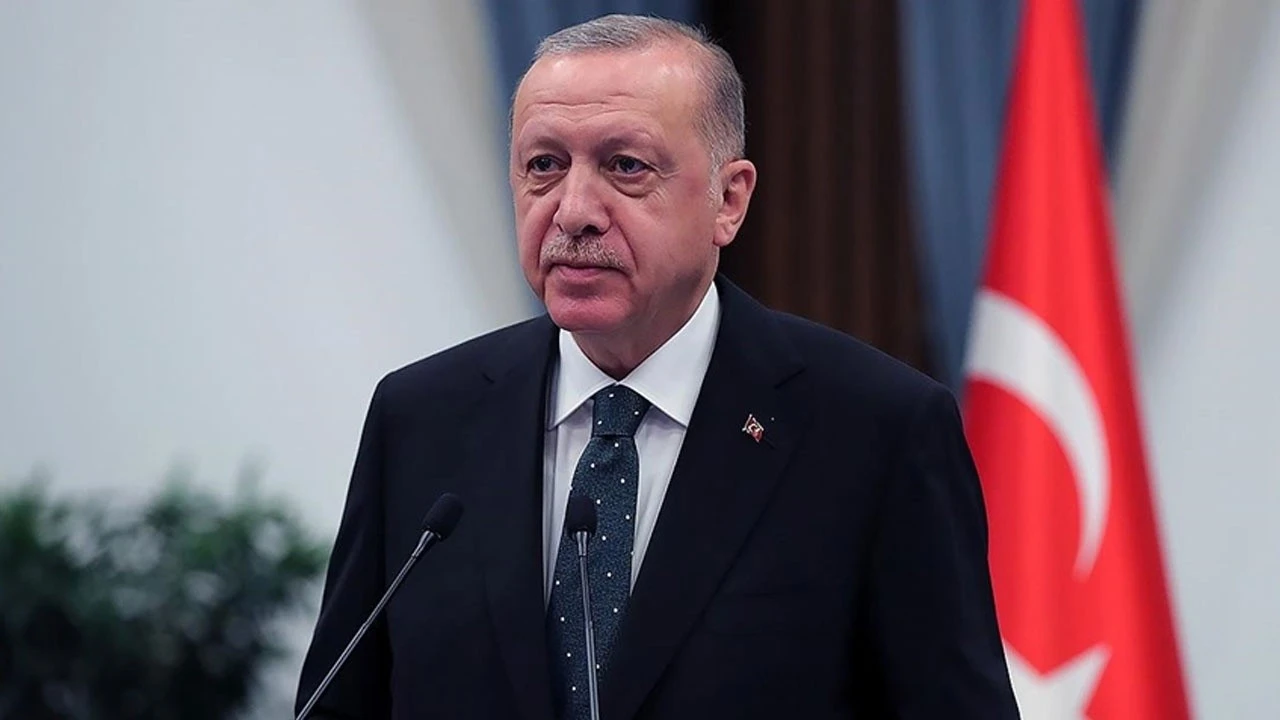 Cumhurbaşkanı Erdoğan&#039;dan Edremit&#039;teki kaza için başsağlığı mesajı