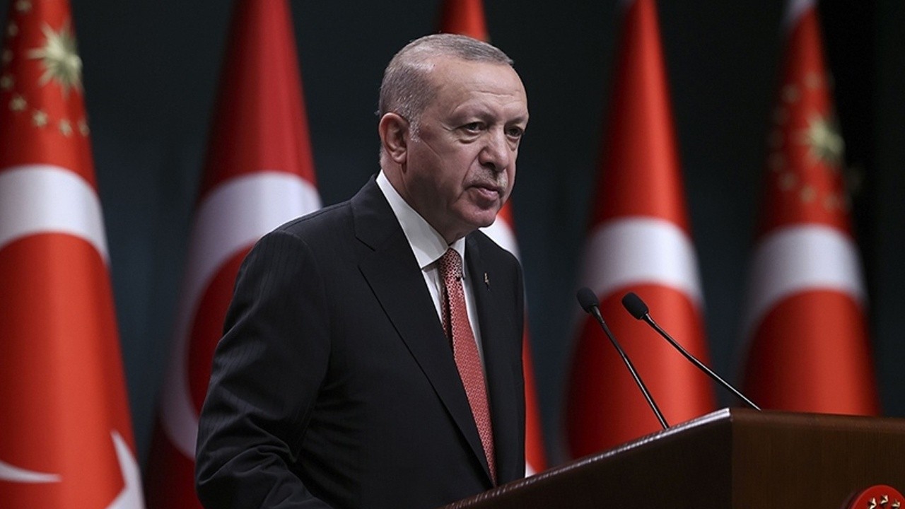 Cumhurbaşkanı Erdoğan: Aşı olmayan öğretmenler haftada iki kez PCR testi yaptıracak