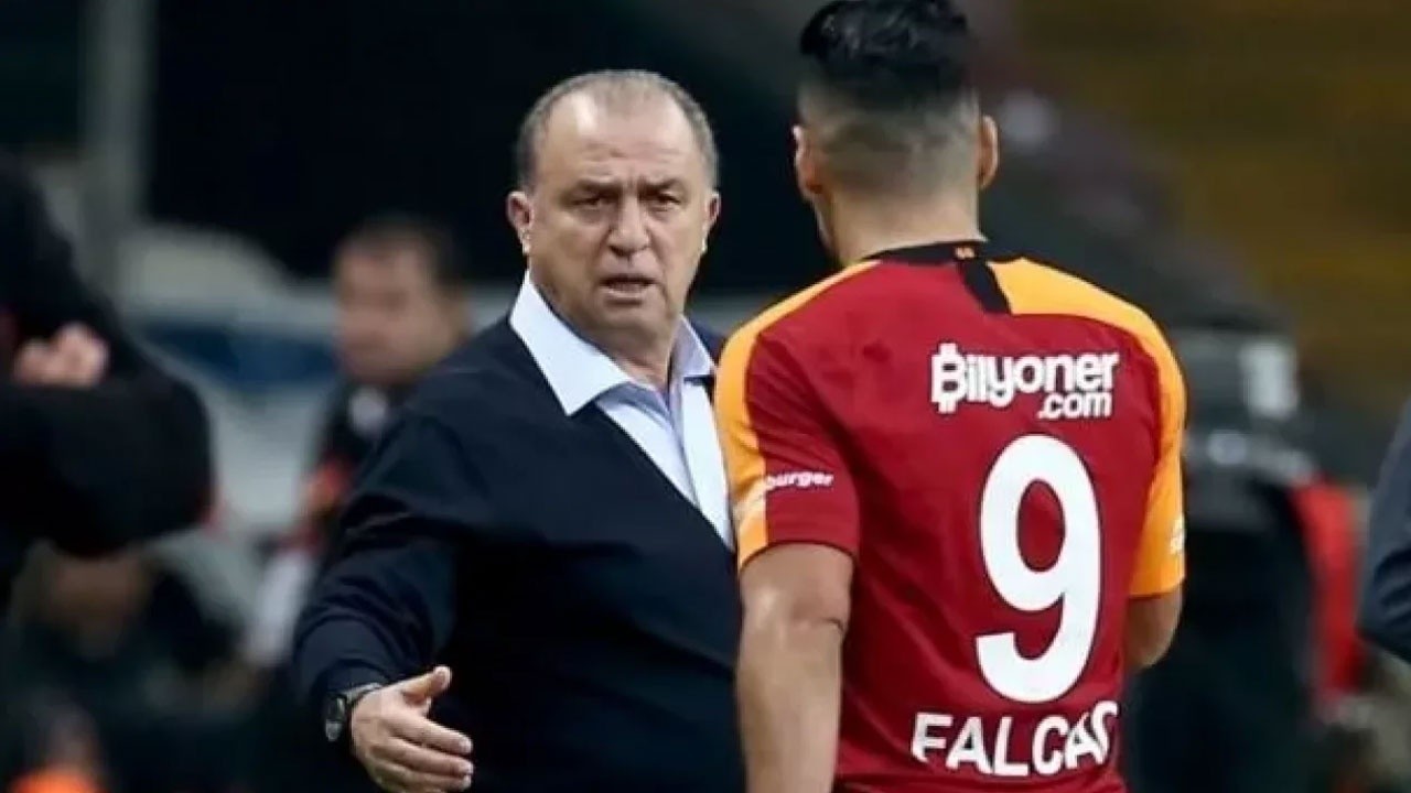 Fatih Terim&#039;i kızdıran Falcao sorusu