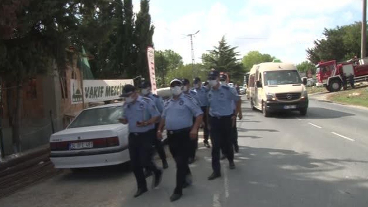 İBB, hukuksuz şekilde camiyi yıkmak istedi, mahkemeden son anda gelen kararla yıkım durdu