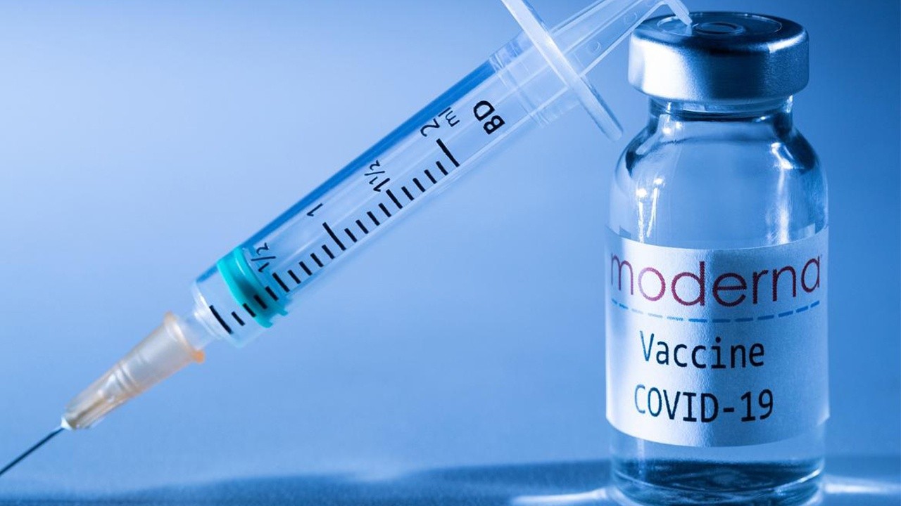 İçinde yabancı madde bulunmuştu: Moderna aşısı yaptıran iki kişi hayatını kaybetti
