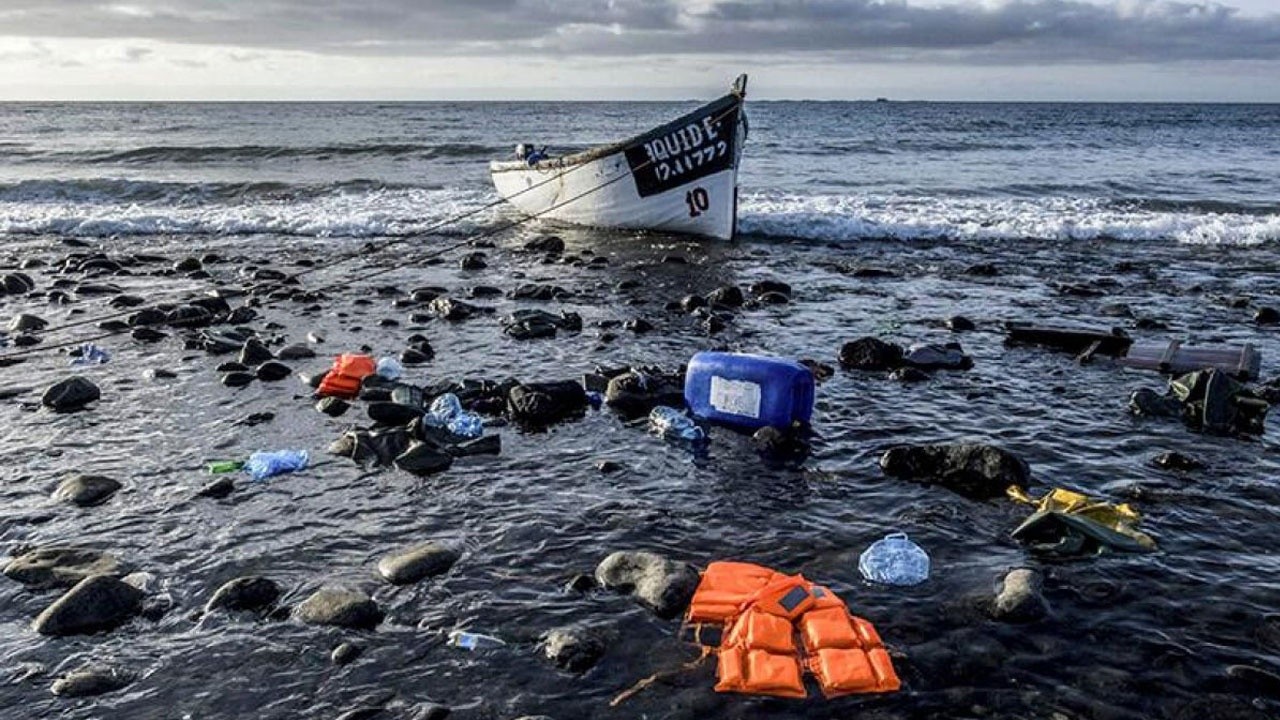İnsanlık dramı: Açık denizde 47 göçmen açlıktan öldü