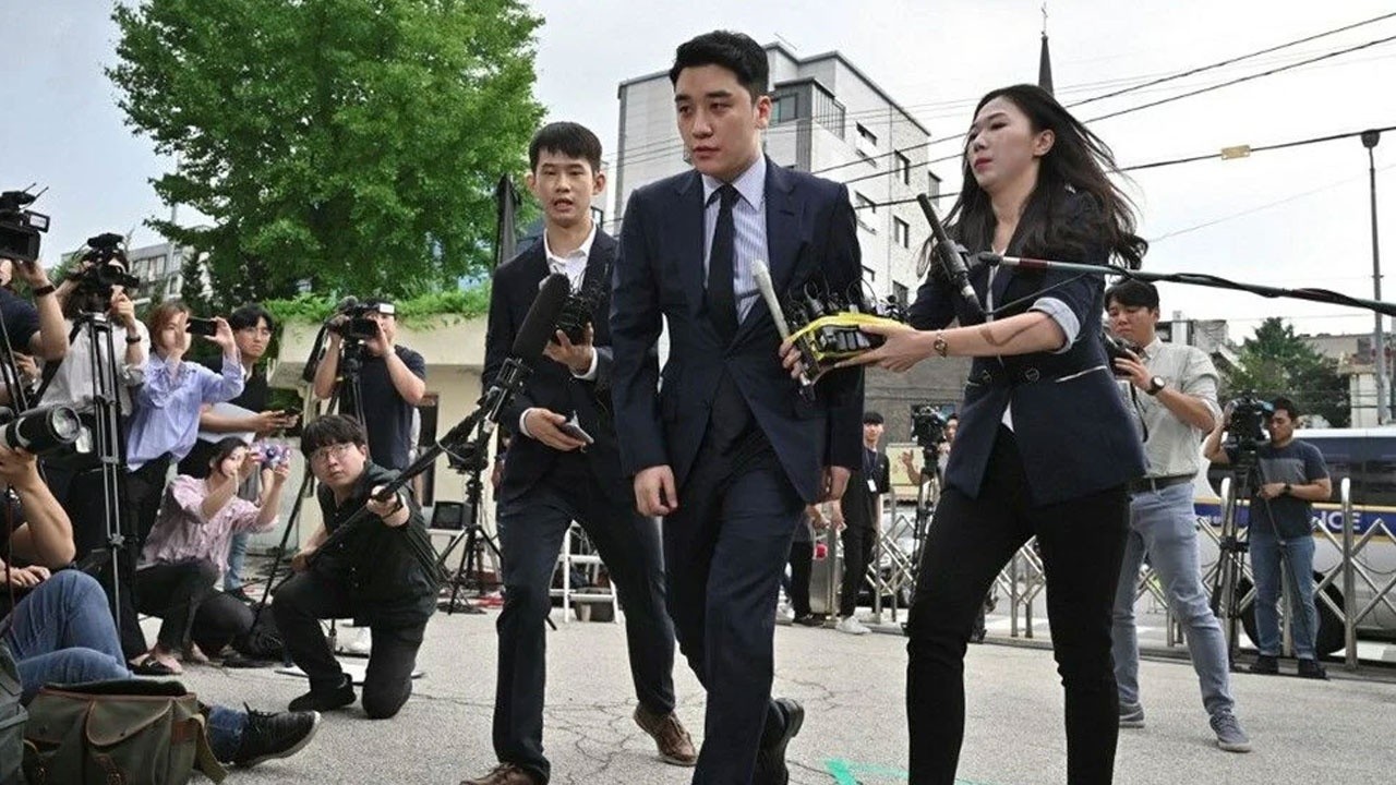 K-pop yıldızı Seungri&#039;ye 3 yıl hapis
