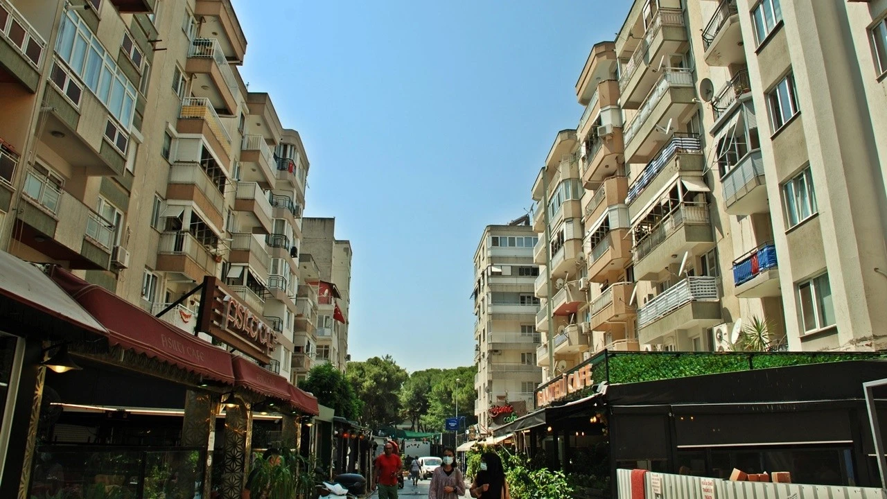 Kiralar uçtu öğrenciler ortada kaldı
