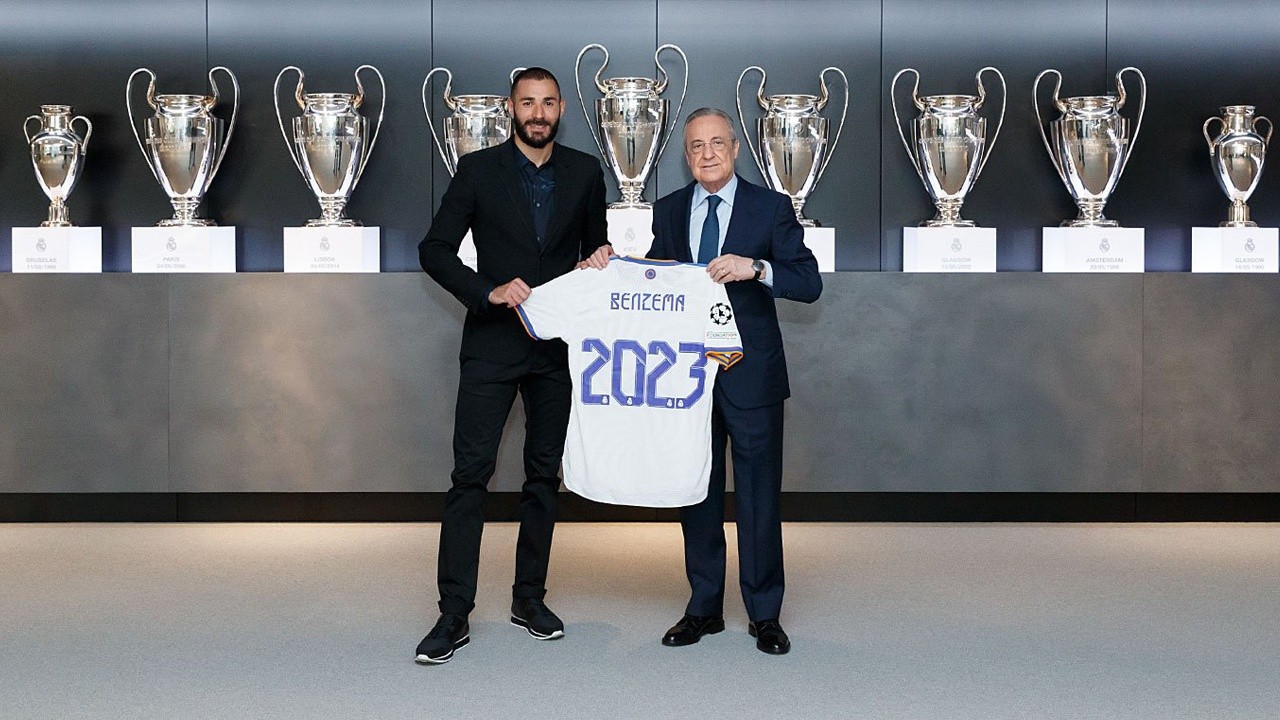 Real Madrid, Benzema ile sözleşme yeniledi