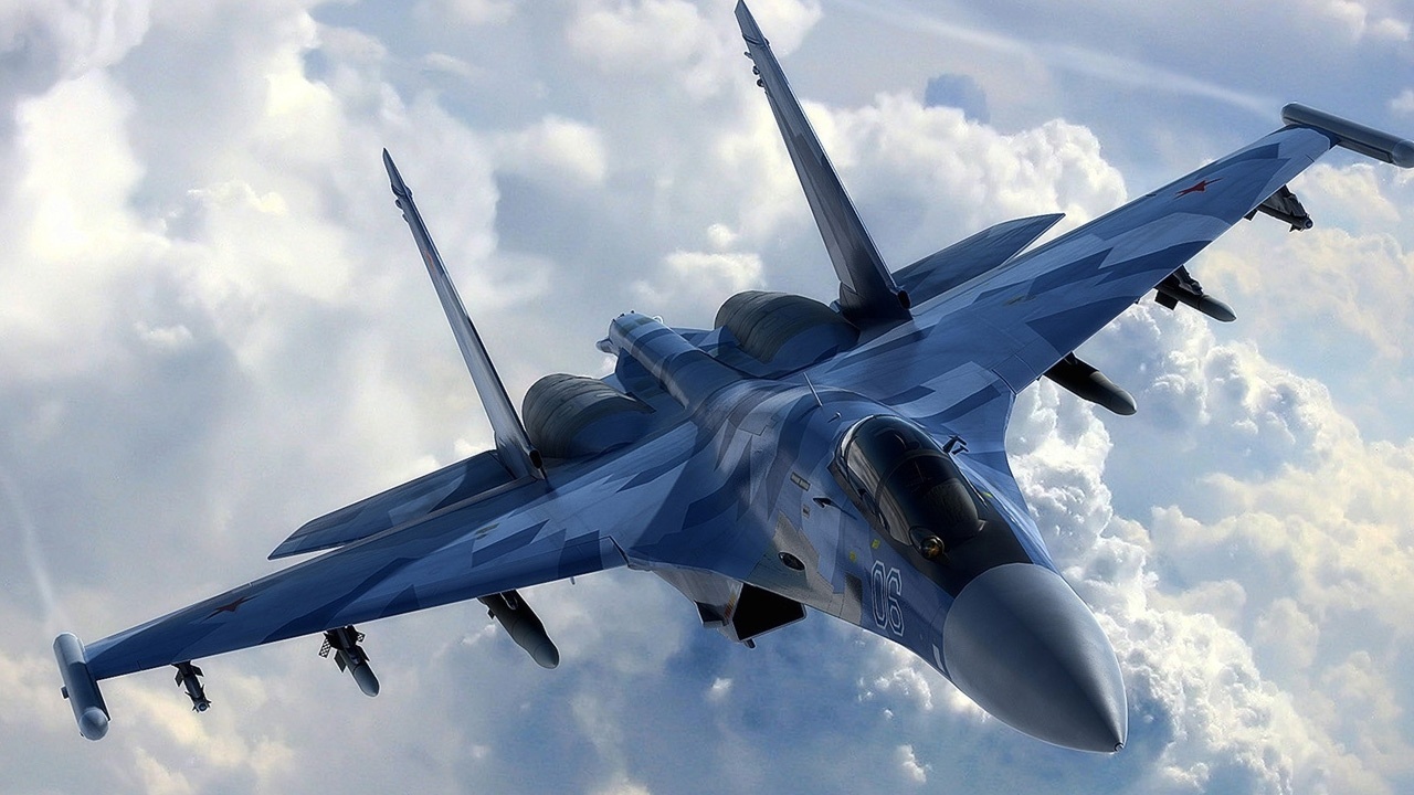 Rus Su-35S uçağı Ohotsk Denizi&#039;ne düştü