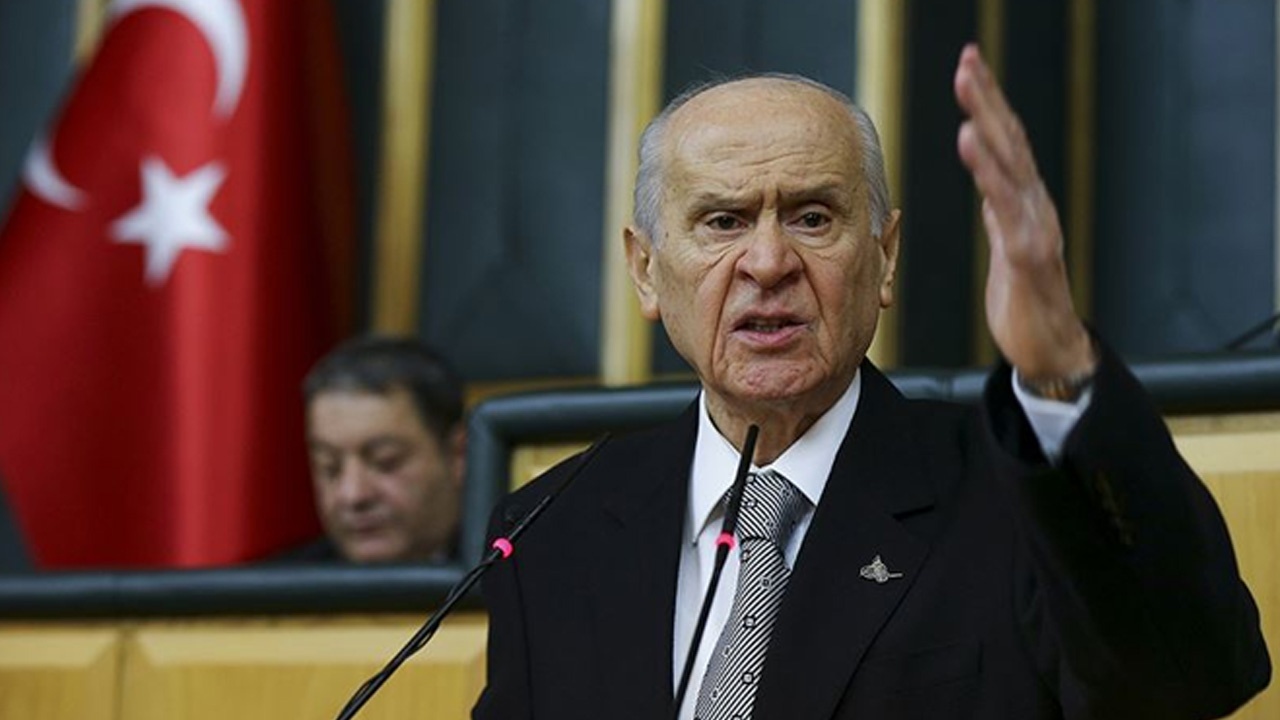 Son dakika! Devlet Bahçeli&#039;den muhalefete yangın tepkisi: Felaketle kol kola girmek namertliktir