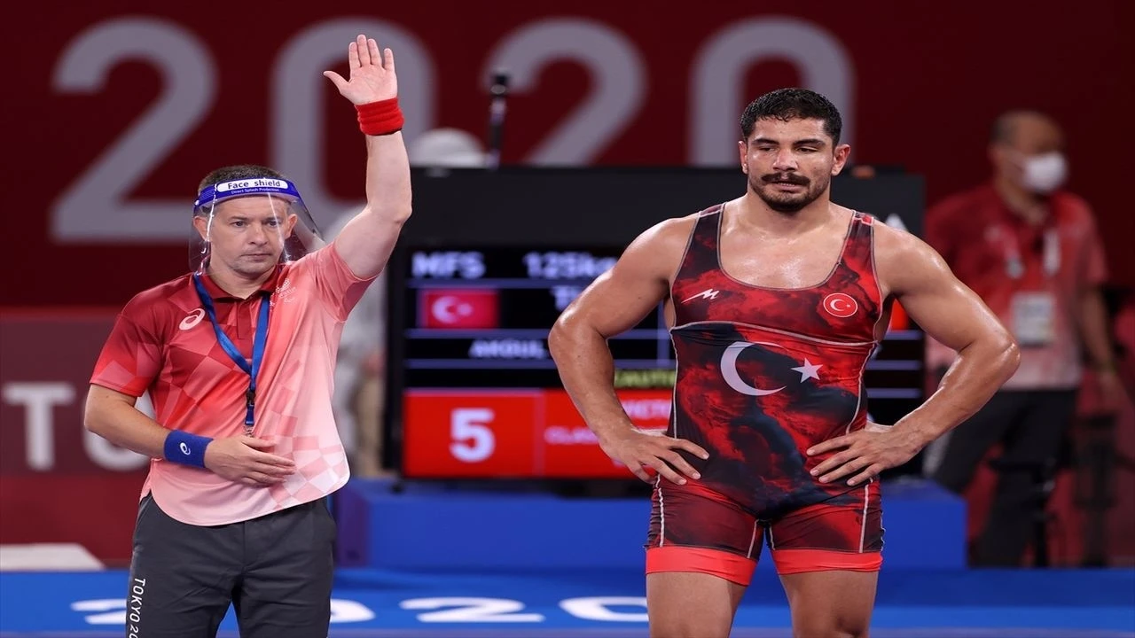 Taha Akgül olimpiyat madalyası kazandı mı? Tokyo 2020 Taha Akgül güreş müsabaka sonucu