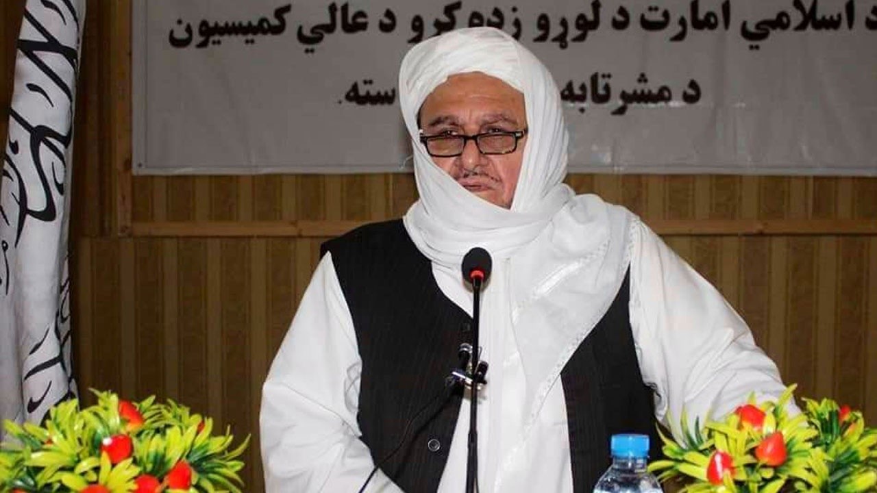 Taliban&#039;dan kadınlar için üniversite kararı