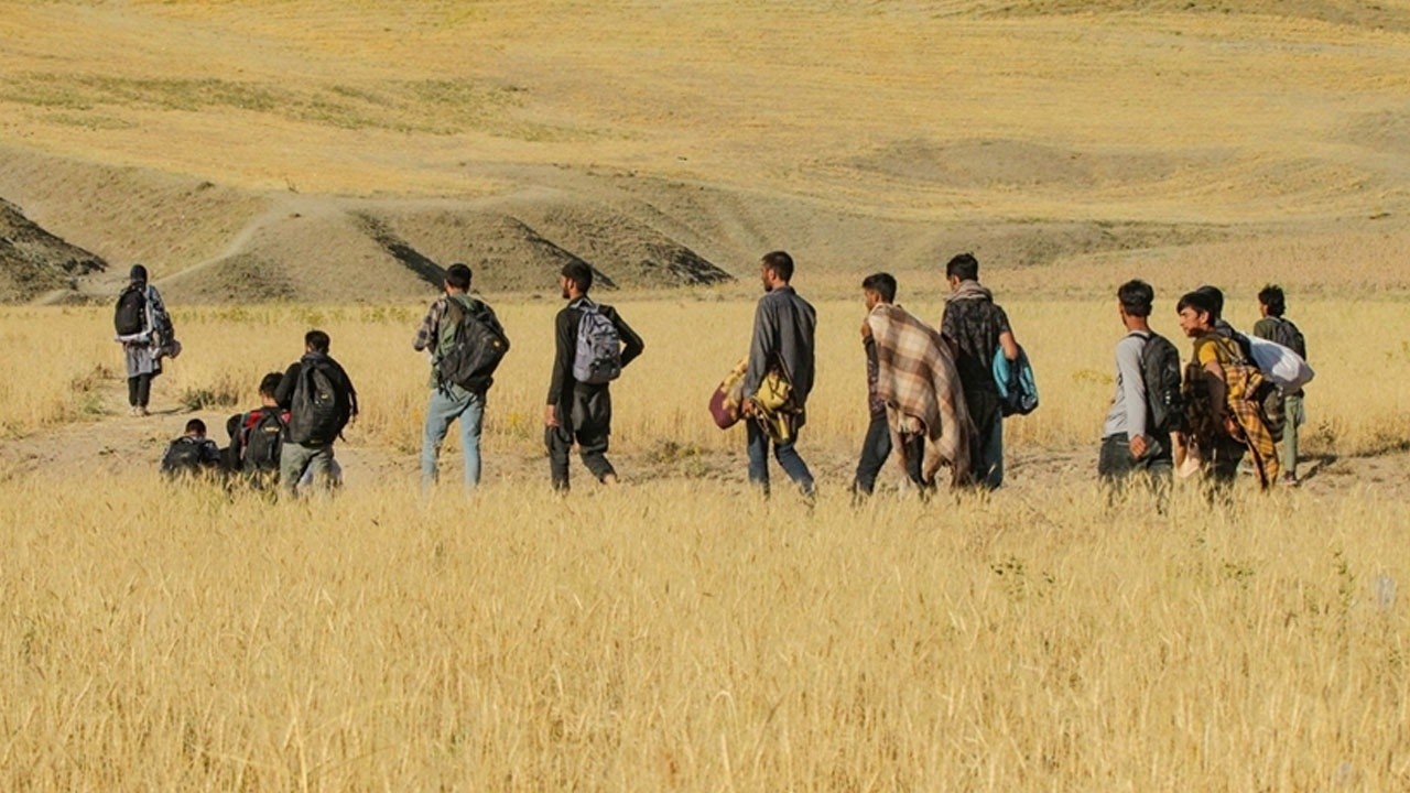 Türkiye&#039;de iltica merkezi kurulacağı iddiası yalanlandı