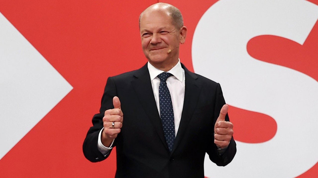 Almanya SPD lideri Olaf Scholz&#039;un zafer konuşması