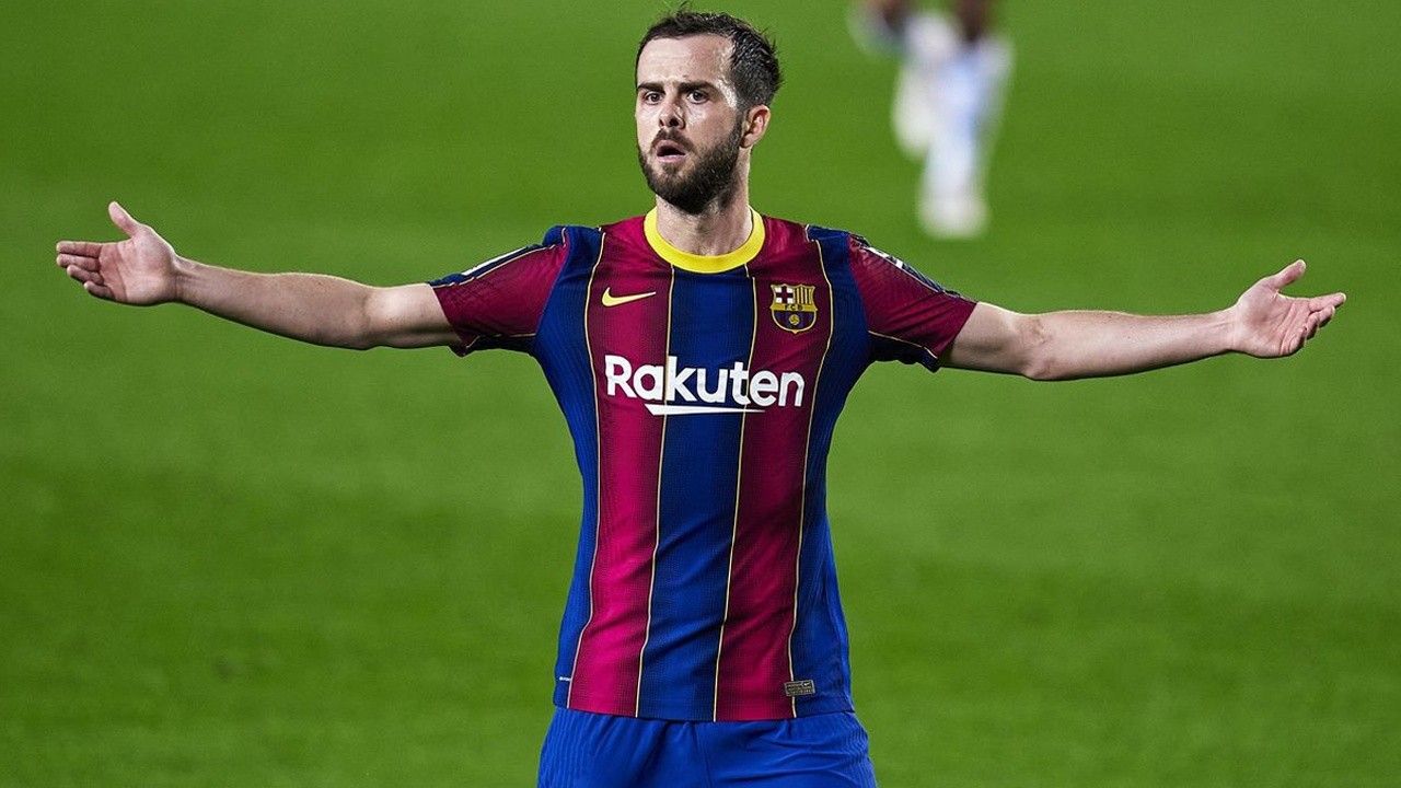 Beşiktaş, Miralem Pjanic&#039; KAP&#039;a bildirdi! Son dakika transfer haberleri...