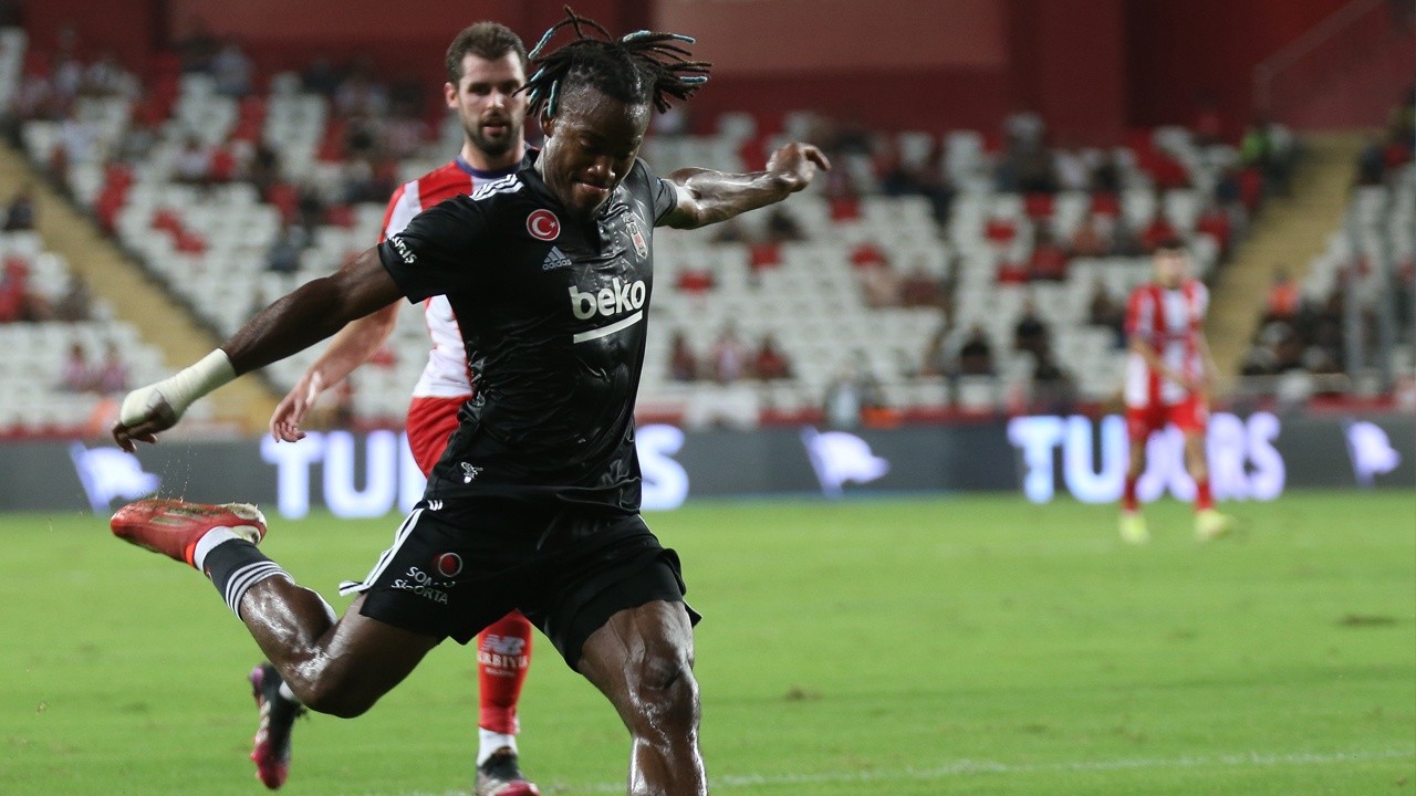 Beşiktaş&#039;tan harika dönüş! Maç Sonucu: Antalyaspor 2-3 Beşiktaş