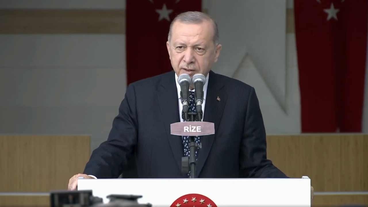 Cumhurbaşkanı Erdoğan&#039;dan Rizelilere havalimanı müjdesi