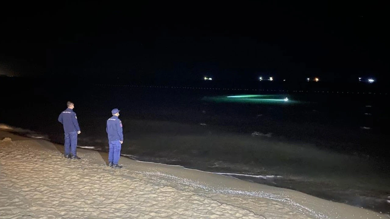 Deniz üzerindeki cisim ihbarı ekipleri harekete geçirdi