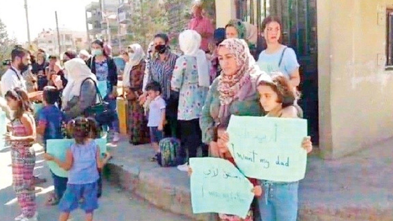 Evlat nöbeti Suriye’ye taştı! Anneler çocuklarımız nerede diye haykırdı