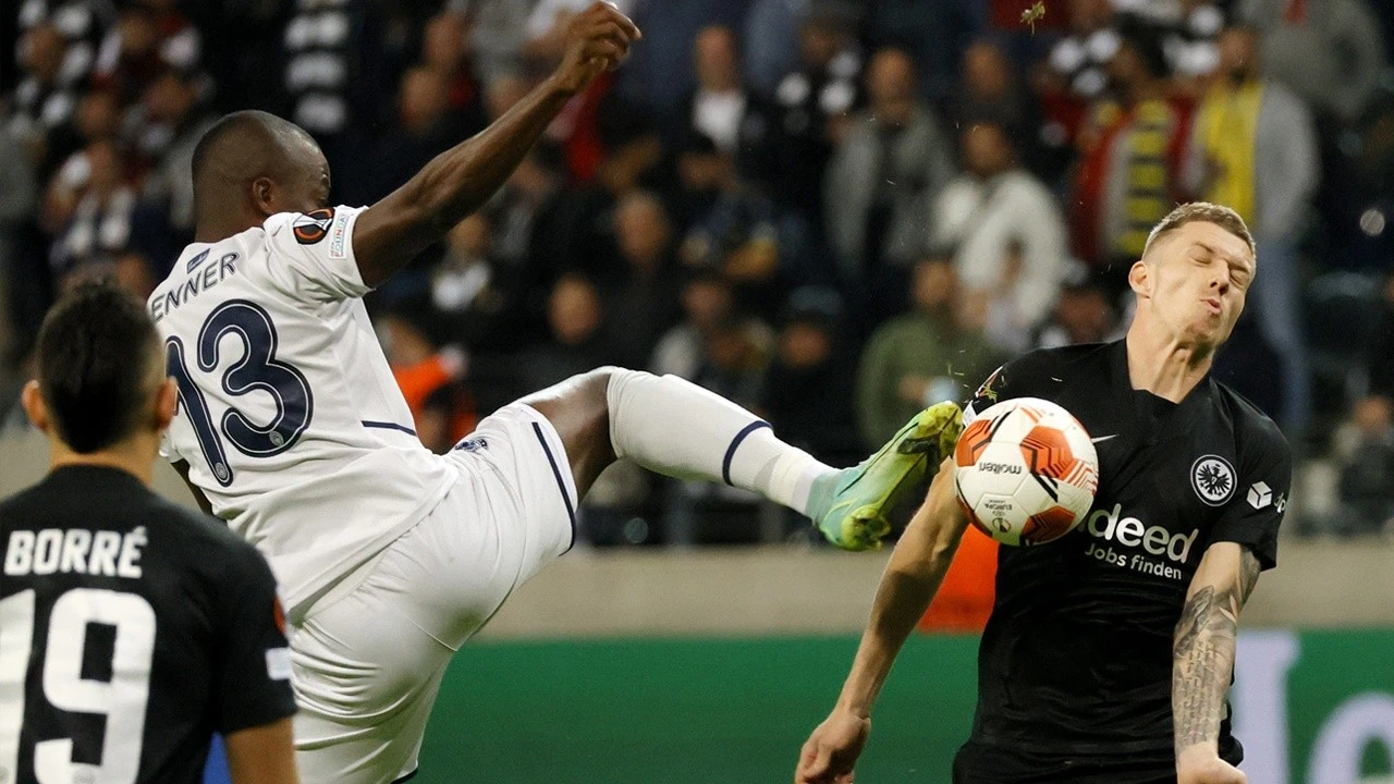 Fenerbahçe, Frankfurt&#039;u elinden kaçırdı! UEFA Avrupa Ligi | Maç sonucu: 1-1