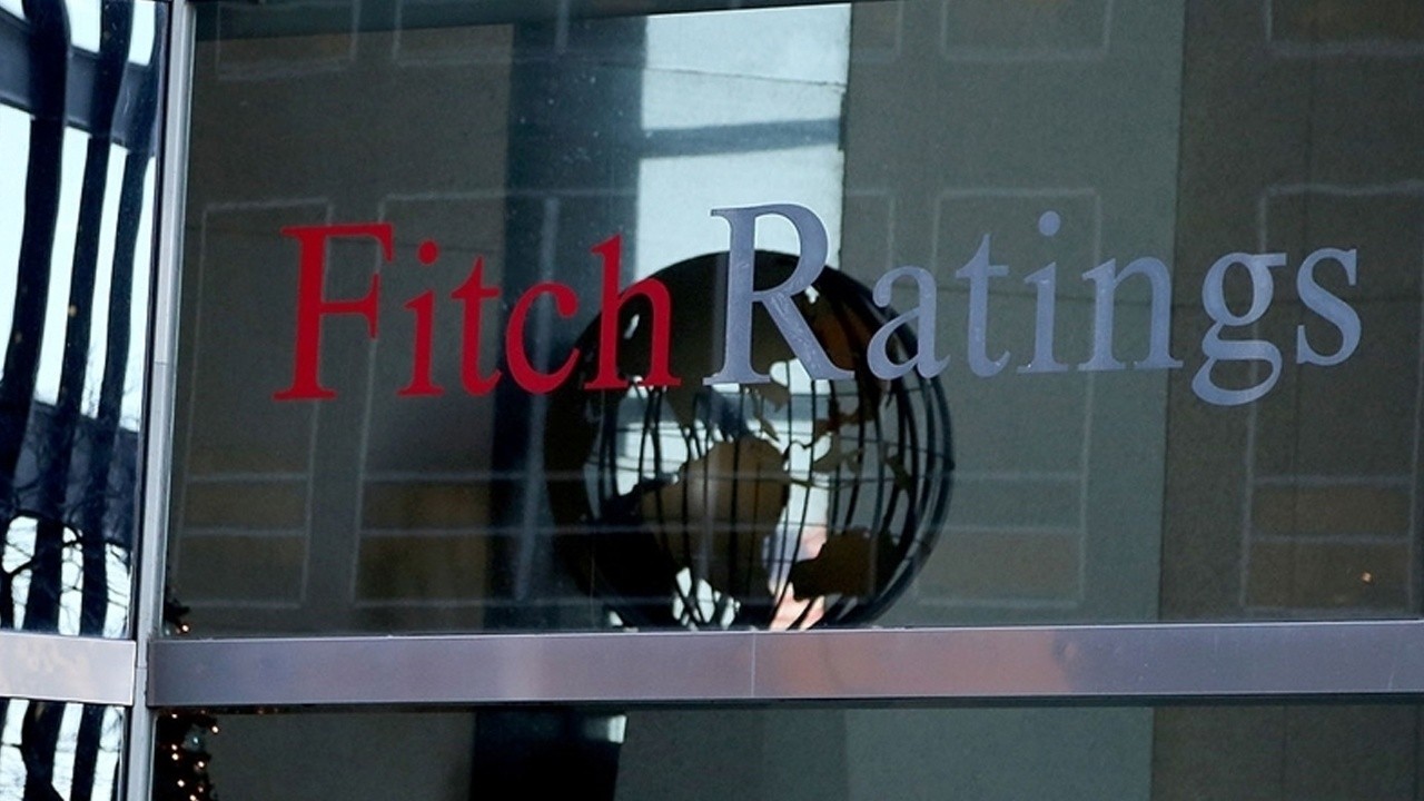 Fitch Türkiye&#039;nin büyüme beklentisini yükseltti