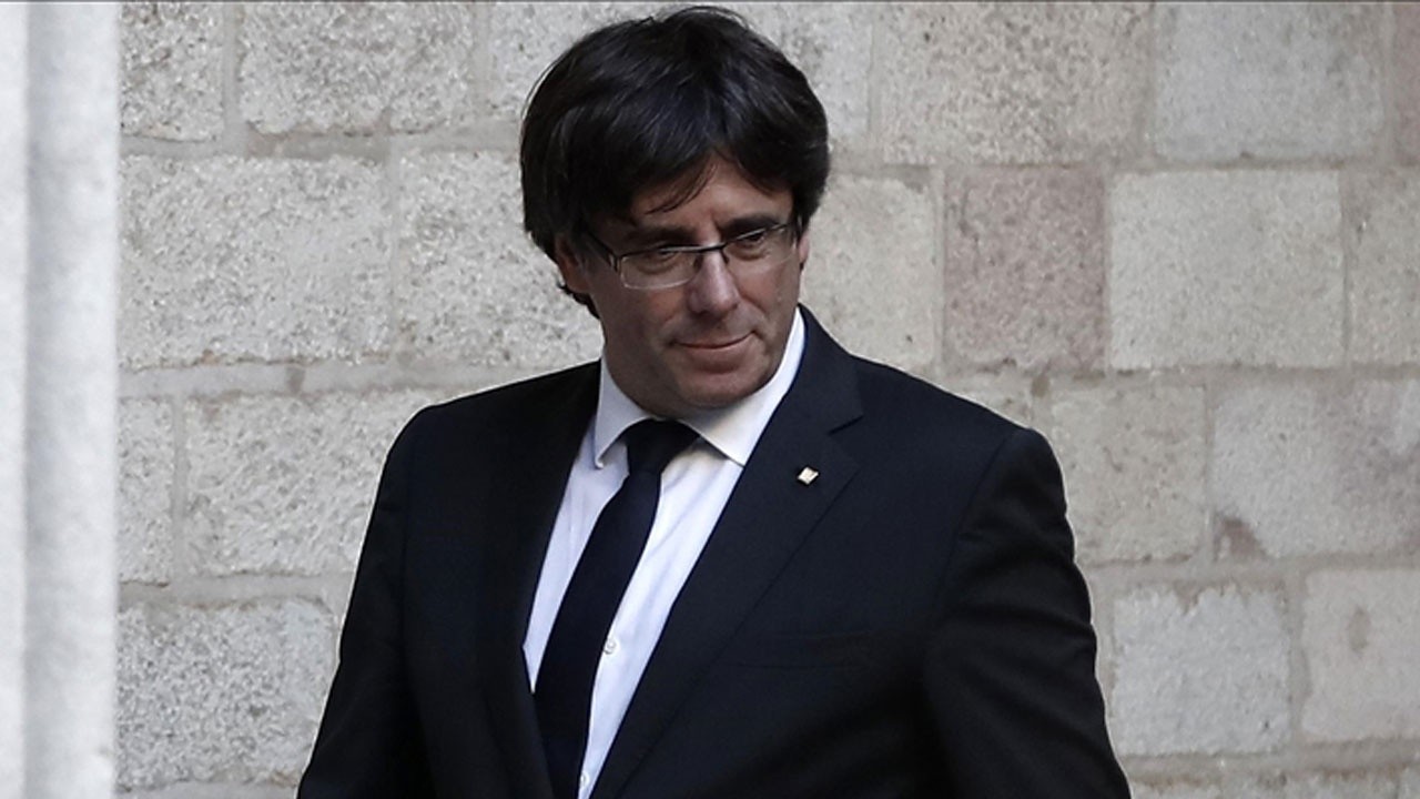 Katalan lider Carles Puigdemont, İtalya&#039;da gözaltına alındı