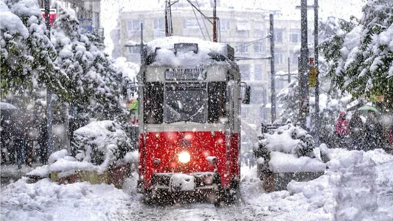 Bu kış nasıl geçecek? Eylül&#039;de kar ne anlama geliyor? Meteoroloji uzmanından kritik uyarı