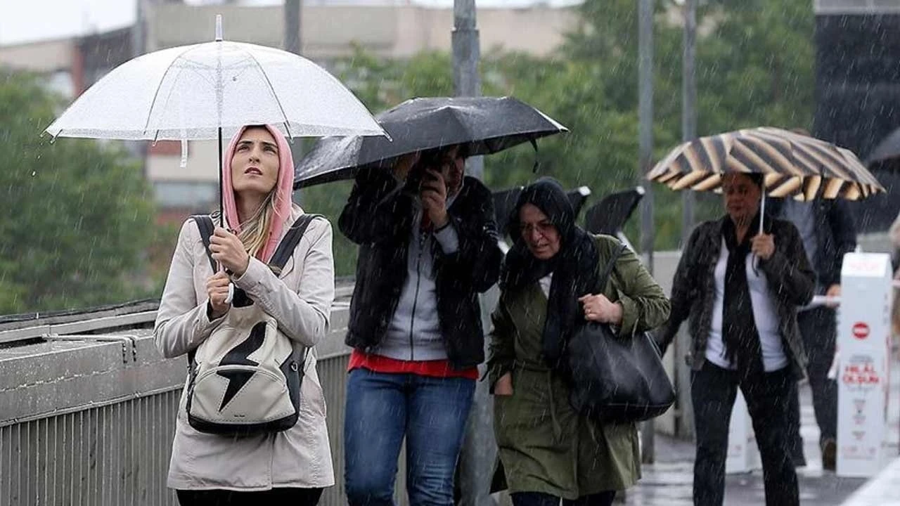 Meteoroloji saat vererek uyardı: Sağanak geliyor