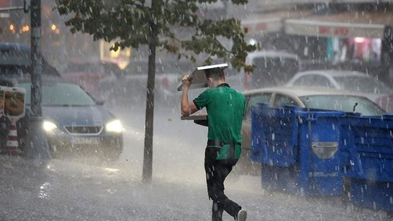 Meteorolojiden peş peşe uyarı! Sağanak çok kuvvetli olacak