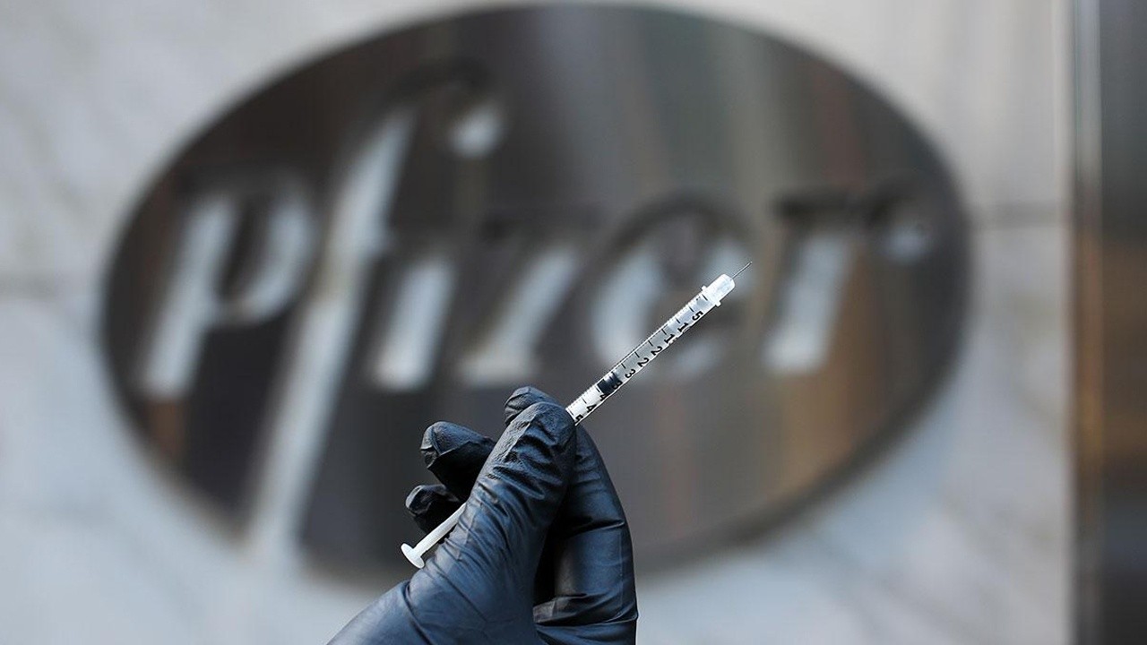 Pfizer başvuru yapacak: Aşı 6 aya iniyor