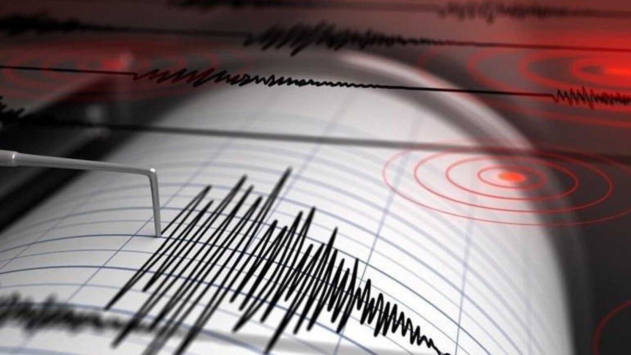 Son dakika! Muğla&#039;da korkutan deprem: 4,4 ile sarsıldı