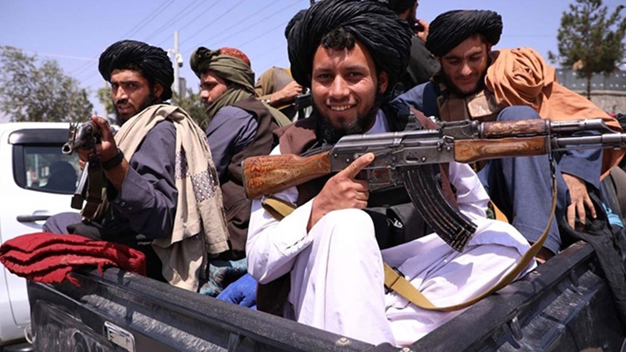 Son dakika: Taliban duyurdu: Pencşir&#039;i kontrol altına aldık