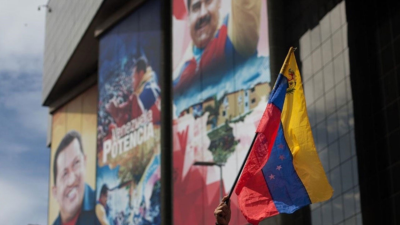 Venezuela&#039;da muhalefet bölgesel ve yerel seçimlere katılacak