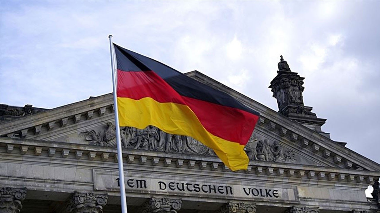Almanya bölge mahkemesine maille bomba tehdidi